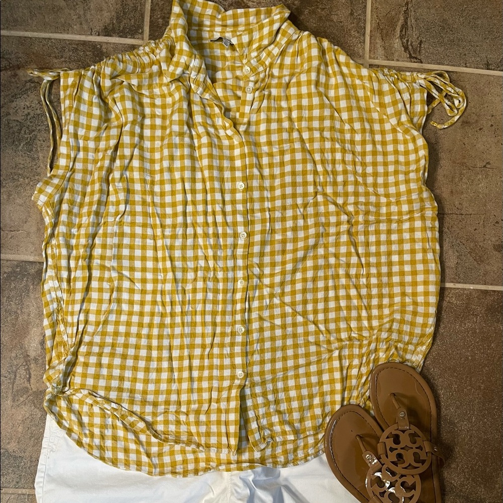 Cotton button down top